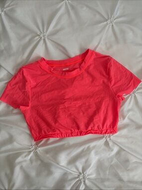AERIE Smoothez - Neon Pink Women’s Crop Tee (NEW without tags!)